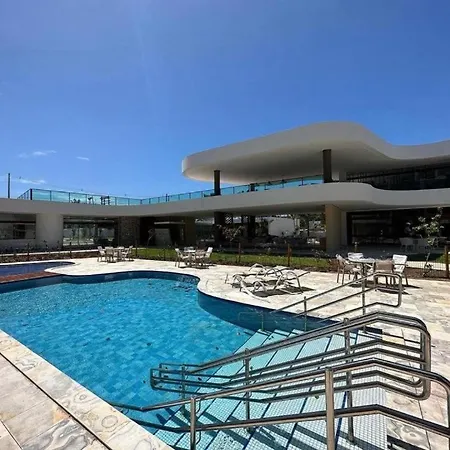Resort em Porto de Galinhas- Flat Térreo Frente Piscinas- Muro Alto-B18-3
